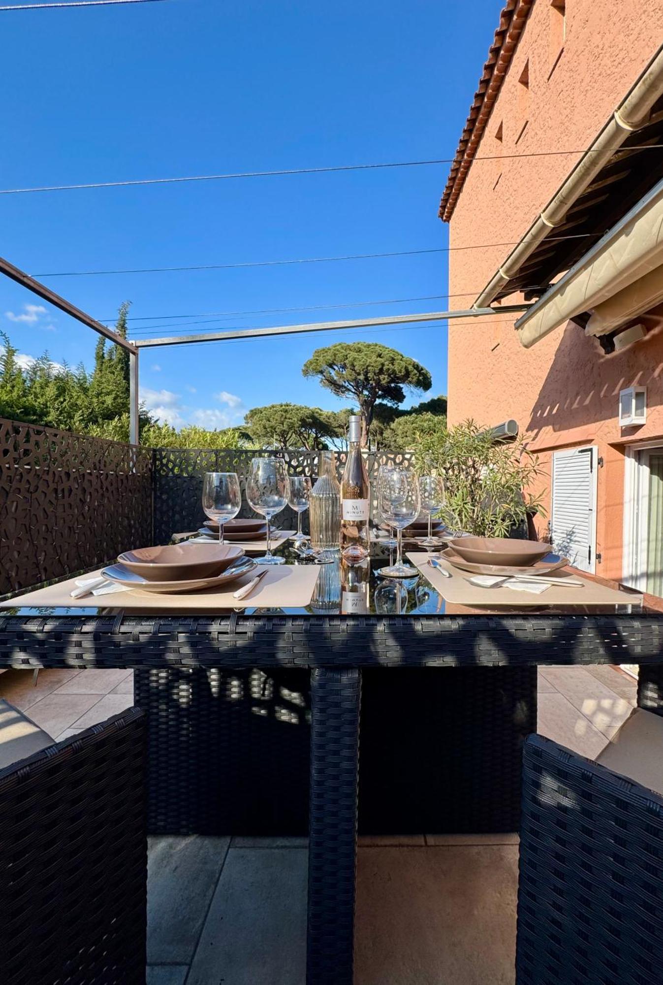 Studio Climatise, Terrasse, Parking Prive, 50M De La Plage Saint-Tropez Ngoại thất bức ảnh